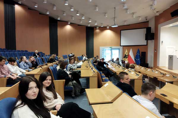 Read more about the article Regionalny konkurs wiedzy o prawie pracy i bezpieczeństwie i higienie pracy